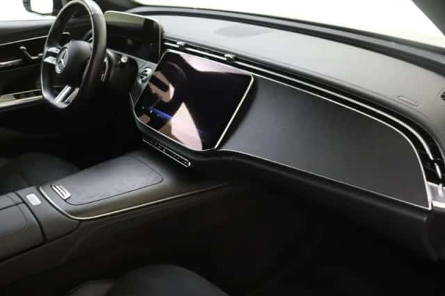 Mercedes-Benz E-Klasse (2023) thumbnail 5