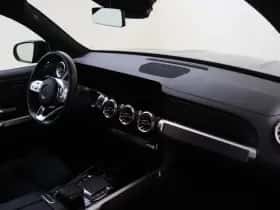 Mercedes-Benz EQB (2022) thumbnail 5