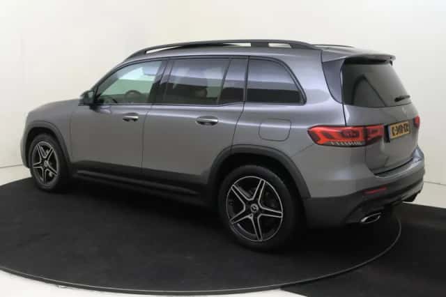 Mercedes-Benz GLB-Klasse (2021) thumbnail 3