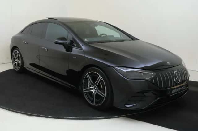 Mercedes-Benz EQE (2022) thumbnail 2