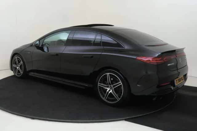 Mercedes-Benz EQE (2022) thumbnail 3