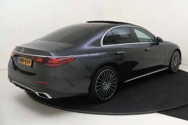 Mercedes-Benz E-Klasse (2025) thumbnail 4