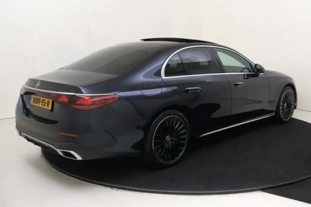 Mercedes-Benz E-Klasse (2025) thumbnail 4
