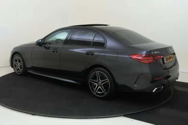 Mercedes-Benz C-Klasse (2025) thumbnail 3