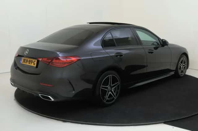 Mercedes-Benz C-Klasse (2025) thumbnail 4