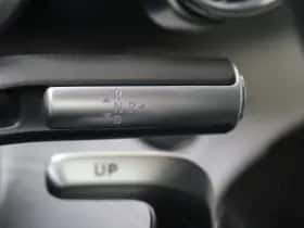 Mercedes-Benz SL-Klasse thumbnail 24