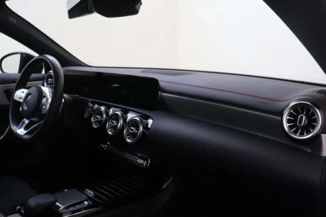 Mercedes-Benz CLA-Klasse (2020) thumbnail 5
