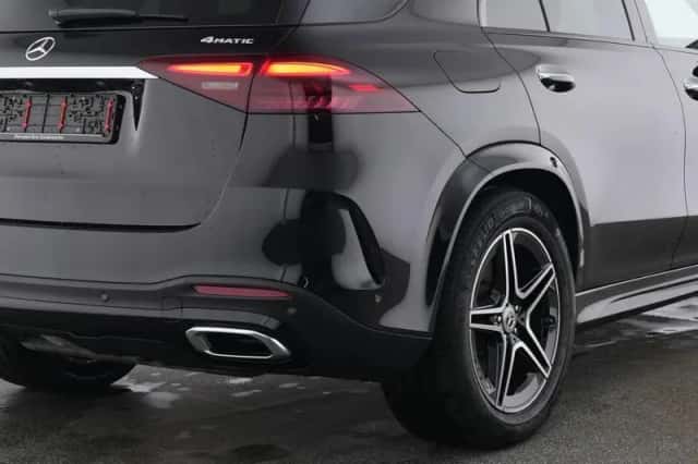 Mercedes-Benz GLE (2025) thumbnail 5
