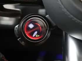 Mercedes-Benz GLE (2025) thumbnail 23