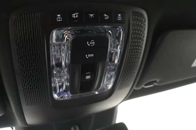 Mercedes-Benz GLA (2023) thumbnail 23