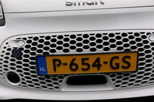 Smart Forfour (2022) thumbnail 4