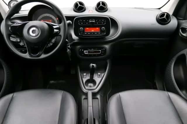 Smart Forfour (2022) thumbnail 5
