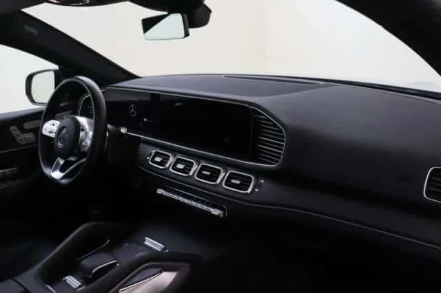 Mercedes-Benz GLE (2023) thumbnail 5