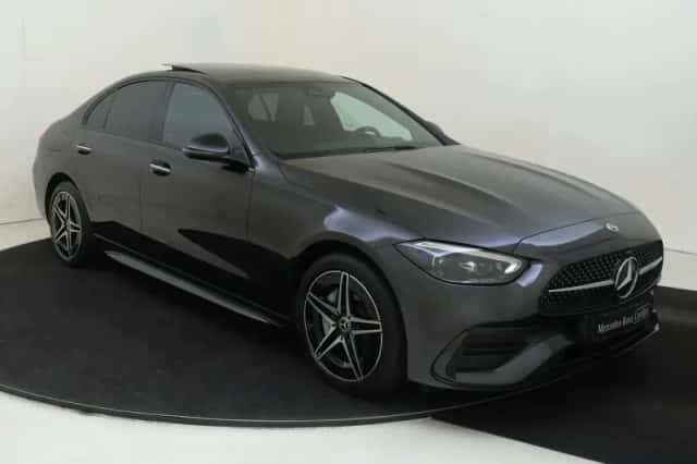 Mercedes-Benz C-Klasse (2022) thumbnail 2