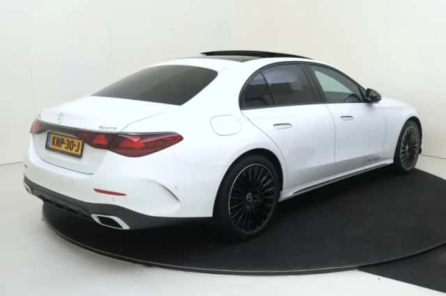 Mercedes-Benz E-Klasse (2026) thumbnail 4