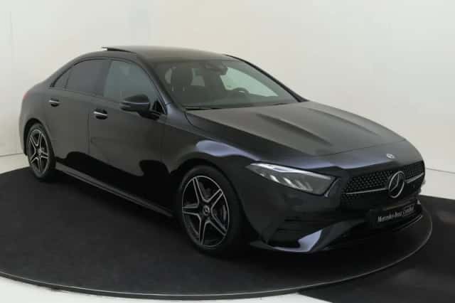 Mercedes-Benz A-Klasse (2023) thumbnail 2