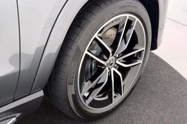 Mercedes-Benz GLE (2026) thumbnail 10