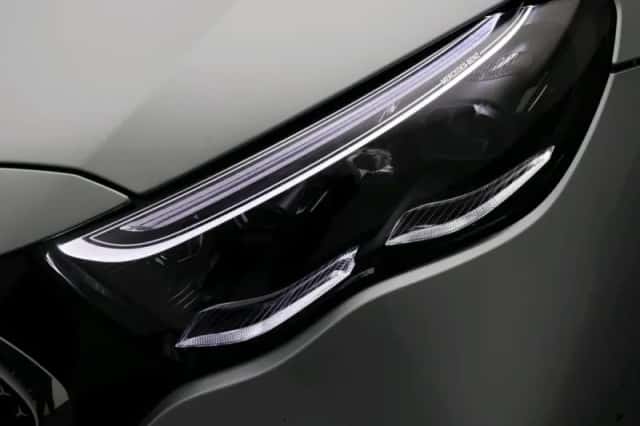 Mercedes-Benz E-Klasse (2024) thumbnail 16