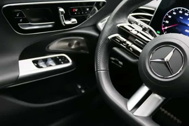 Mercedes-Benz E-Klasse (2024) thumbnail 9
