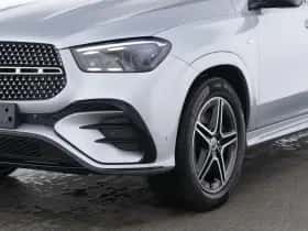 Mercedes-Benz GLE (2025) thumbnail 3