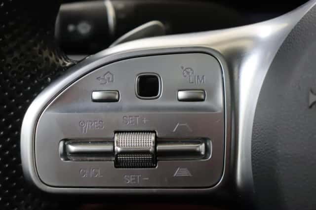 Mercedes-Benz E-Klasse (2020) thumbnail 13
