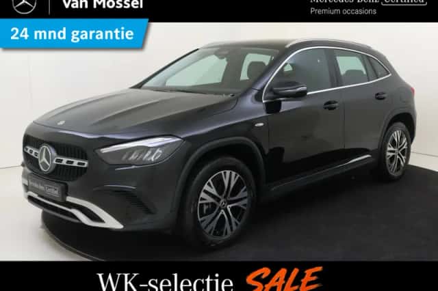 Mercedes-Benz GLA (2025) thumbnail 1