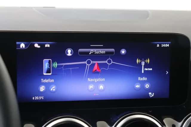 Mercedes-Benz GLA (2025) thumbnail 19