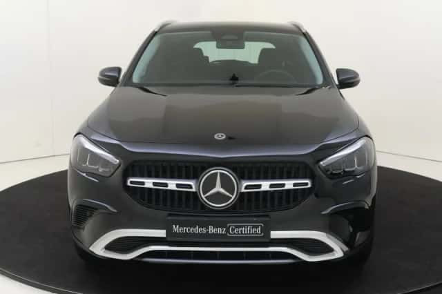 Mercedes-Benz GLA (2025) thumbnail 6