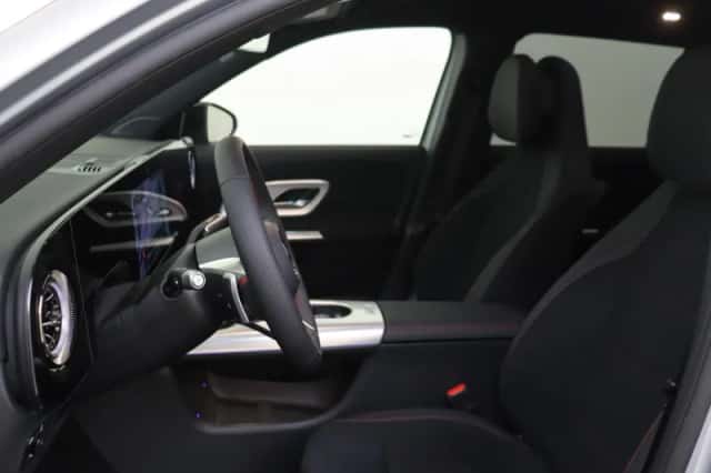 Mercedes-Benz GLB-Klasse (2026) thumbnail 11