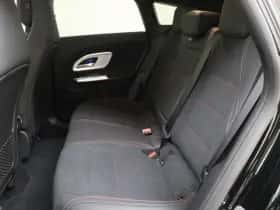 Mercedes-Benz CLA-Klasse thumbnail 12