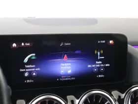 Mercedes-Benz GLA thumbnail 16