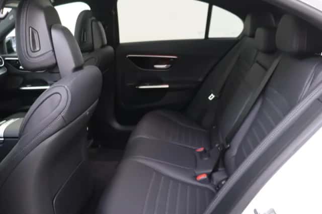 Mercedes-Benz C-Klasse (2024) thumbnail 6