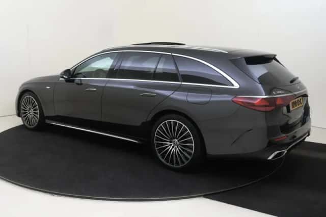 Mercedes-Benz E-Klasse (2025) thumbnail 3
