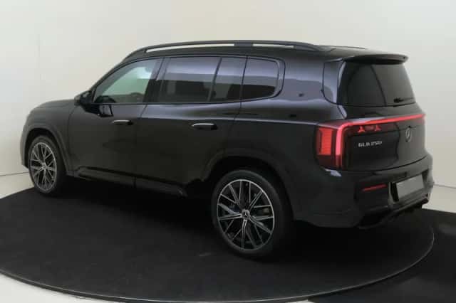 Mercedes-Benz GLB-Klasse (2026) thumbnail 3