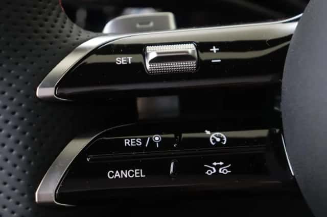 Mercedes-Benz GLB-Klasse (2026) thumbnail 13