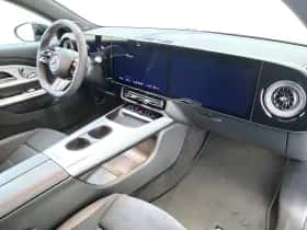 Mercedes-Benz CLA-Klasse thumbnail 5