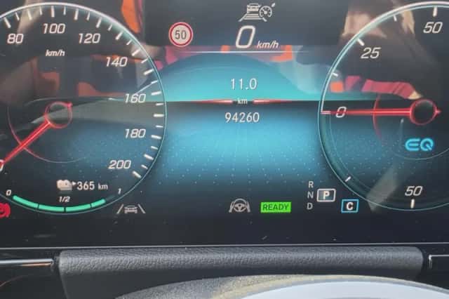 Mercedes-Benz EQA (2021) thumbnail 6