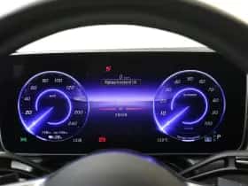 Mercedes-Benz EQE (2023) thumbnail 14