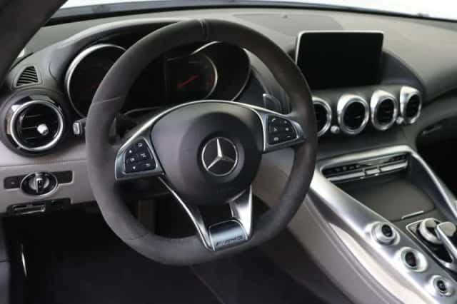 Mercedes-AMG GT (2015) thumbnail 13