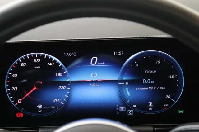 Mercedes-Benz GLA (2020) thumbnail 12
