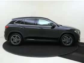 Mercedes-Benz GLA thumbnail 9
