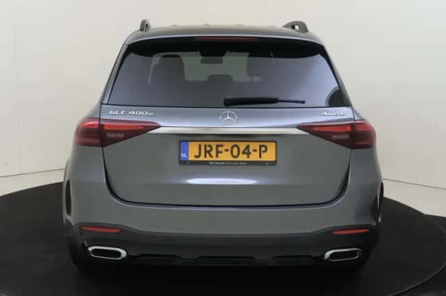 Mercedes-Benz GLE (2024) thumbnail 6