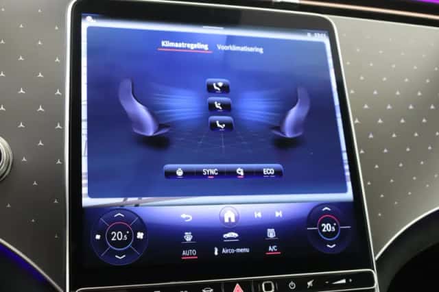 Mercedes-Benz EQE (2024) thumbnail 17