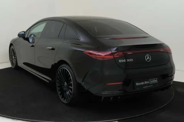 Mercedes-Benz EQE (2024) thumbnail 7