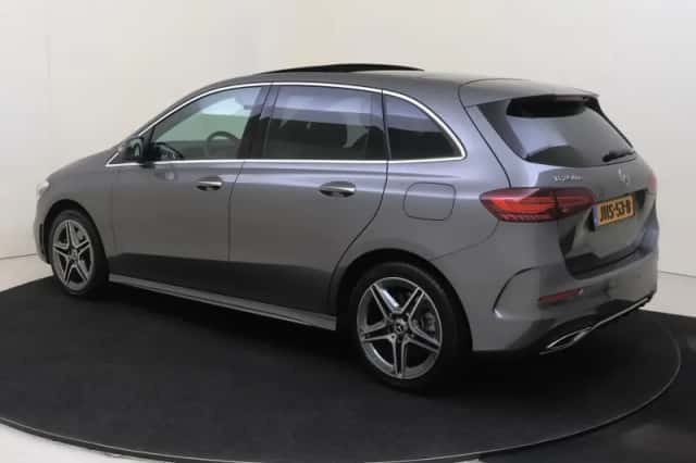 Mercedes-Benz B-Klasse (2025) thumbnail 3