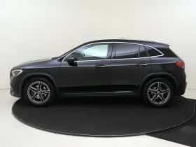 Mercedes-Benz GLA thumbnail 8