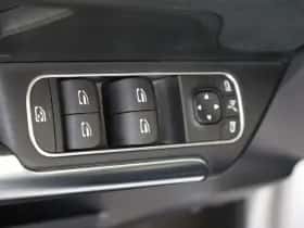 Mercedes-Benz GLA thumbnail 27