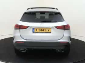 Mercedes-Benz GLA thumbnail 7