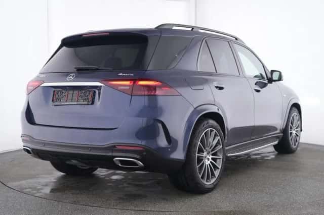 Mercedes-Benz GLE (2025) thumbnail 3