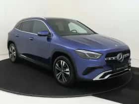 Mercedes-Benz GLA thumbnail 2